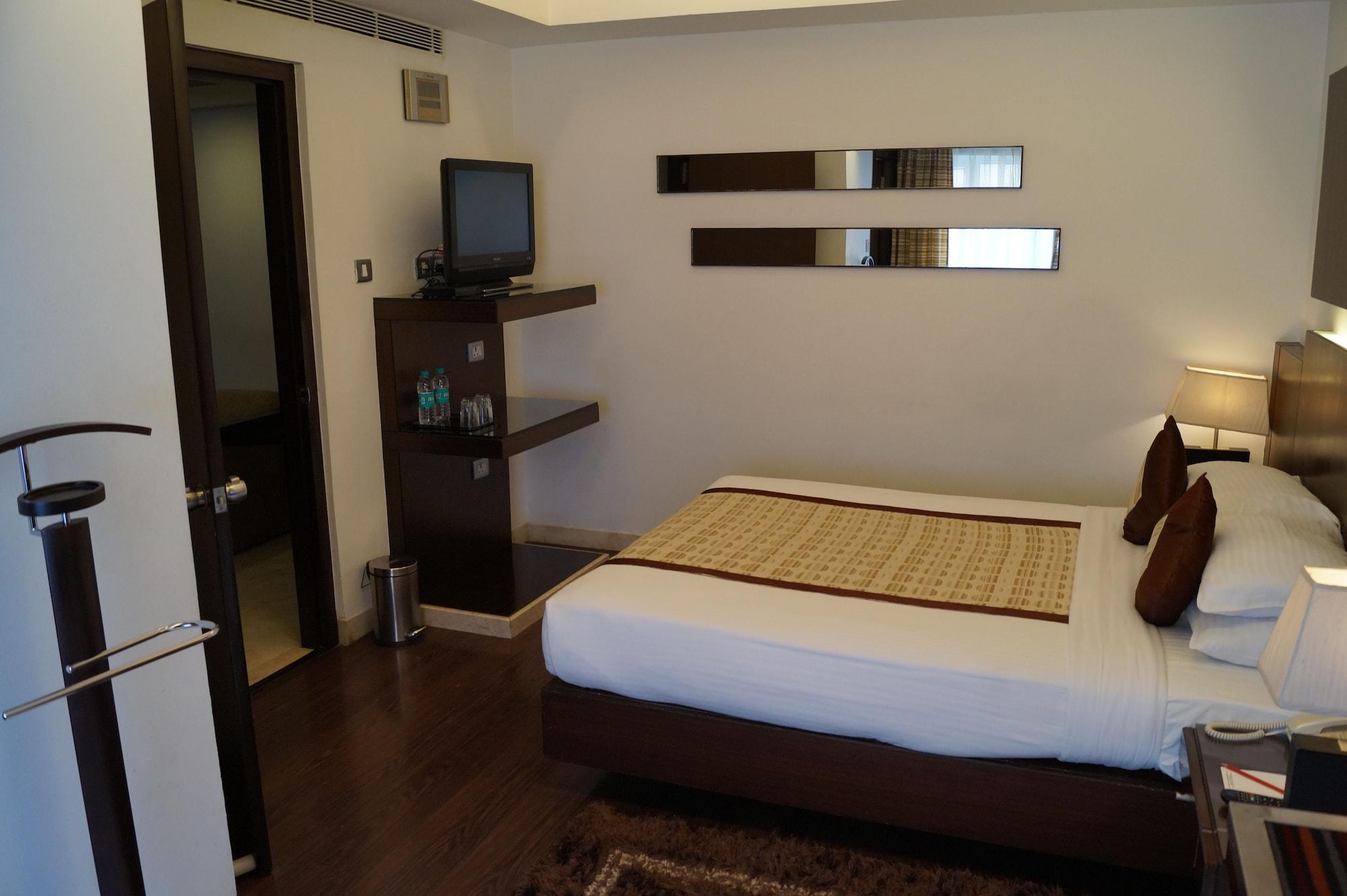 The President Hotel Bangalore Ngoại thất bức ảnh