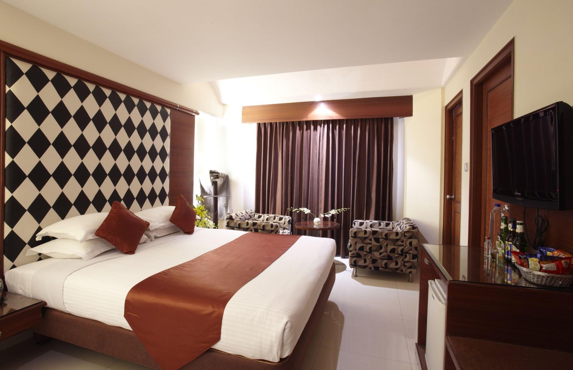 The President Hotel Bangalore Ngoại thất bức ảnh