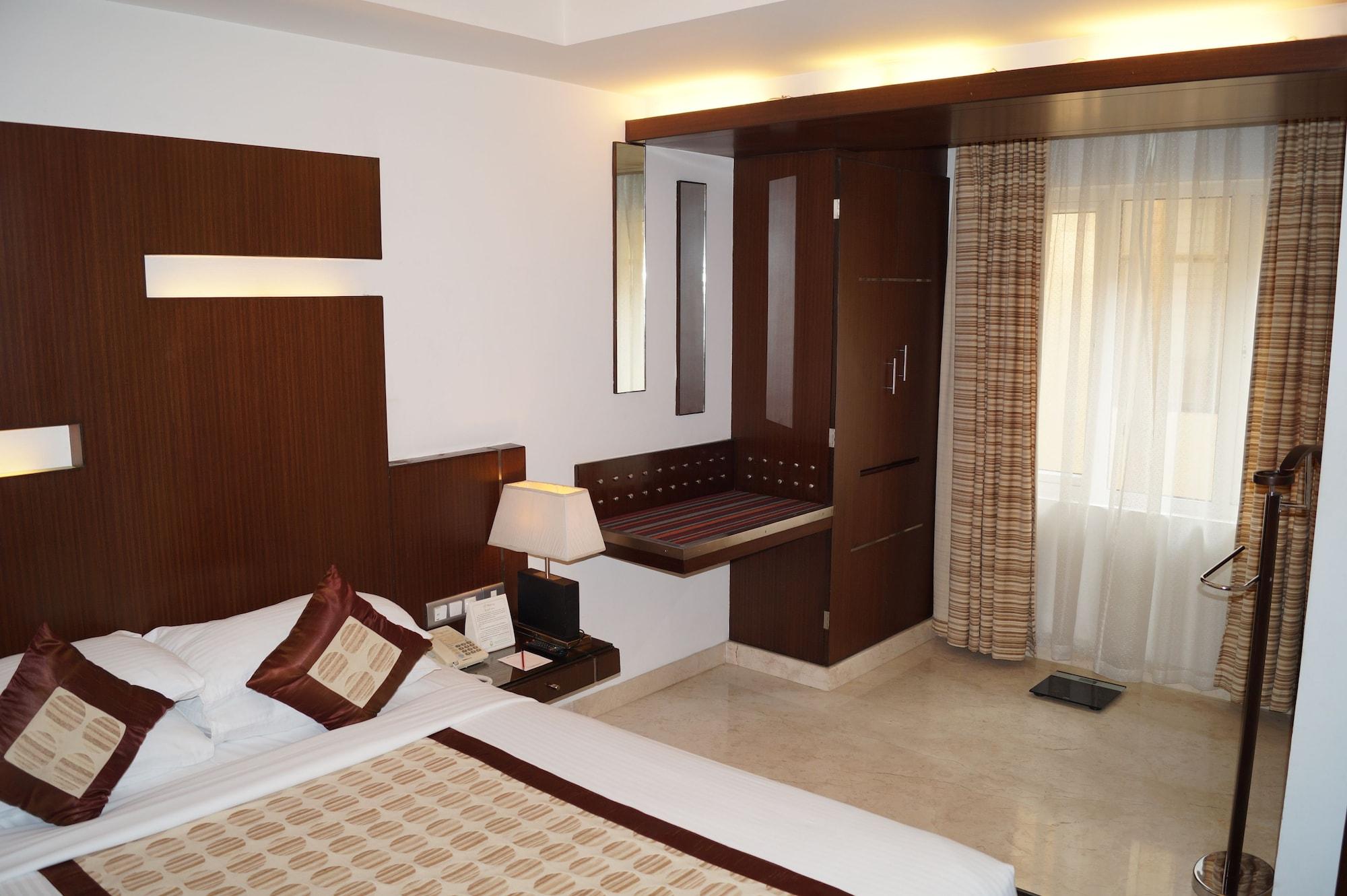 The President Hotel Bangalore Ngoại thất bức ảnh