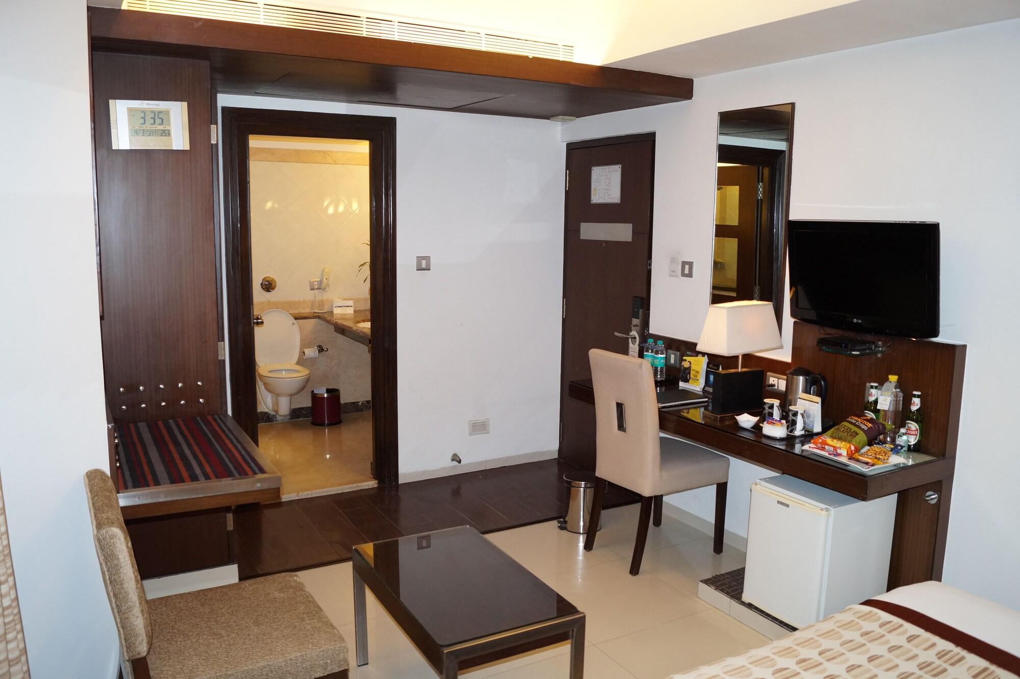 The President Hotel Bangalore Ngoại thất bức ảnh