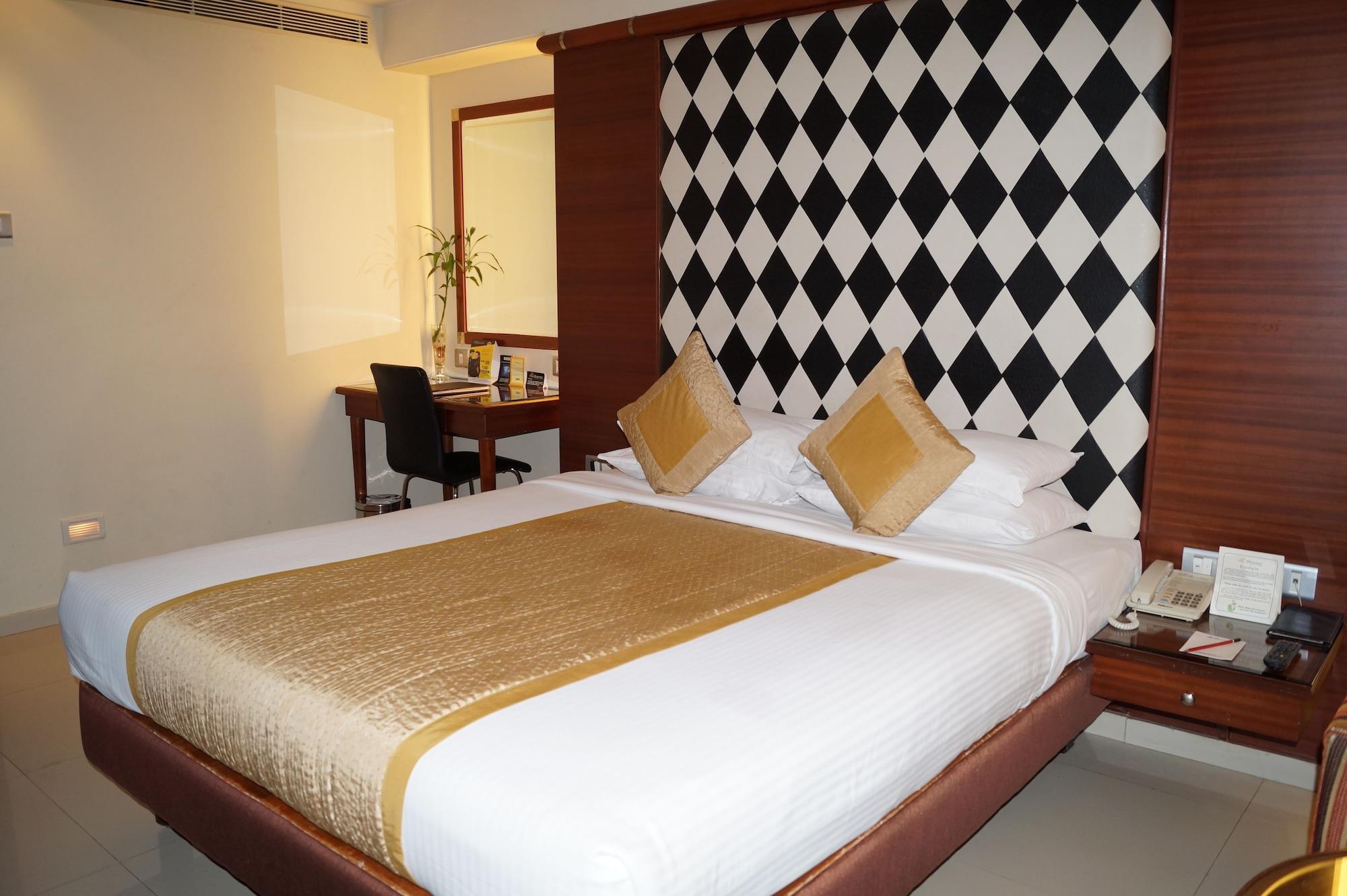 The President Hotel Bangalore Ngoại thất bức ảnh