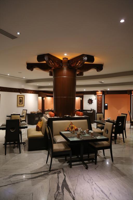 The President Hotel Bangalore Ngoại thất bức ảnh