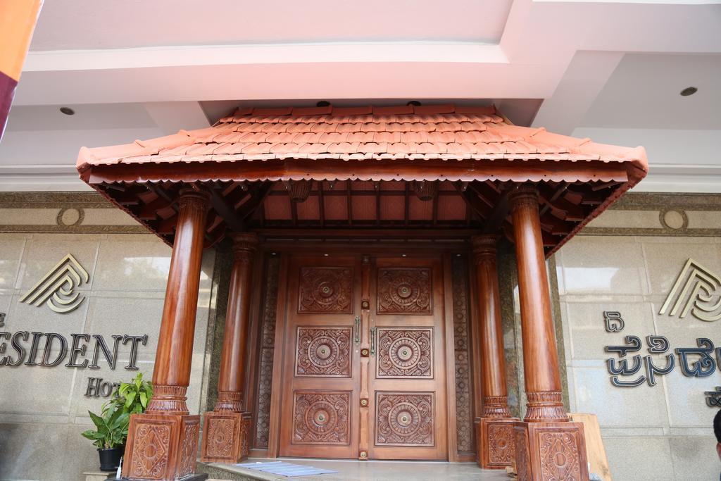 The President Hotel Bangalore Ngoại thất bức ảnh