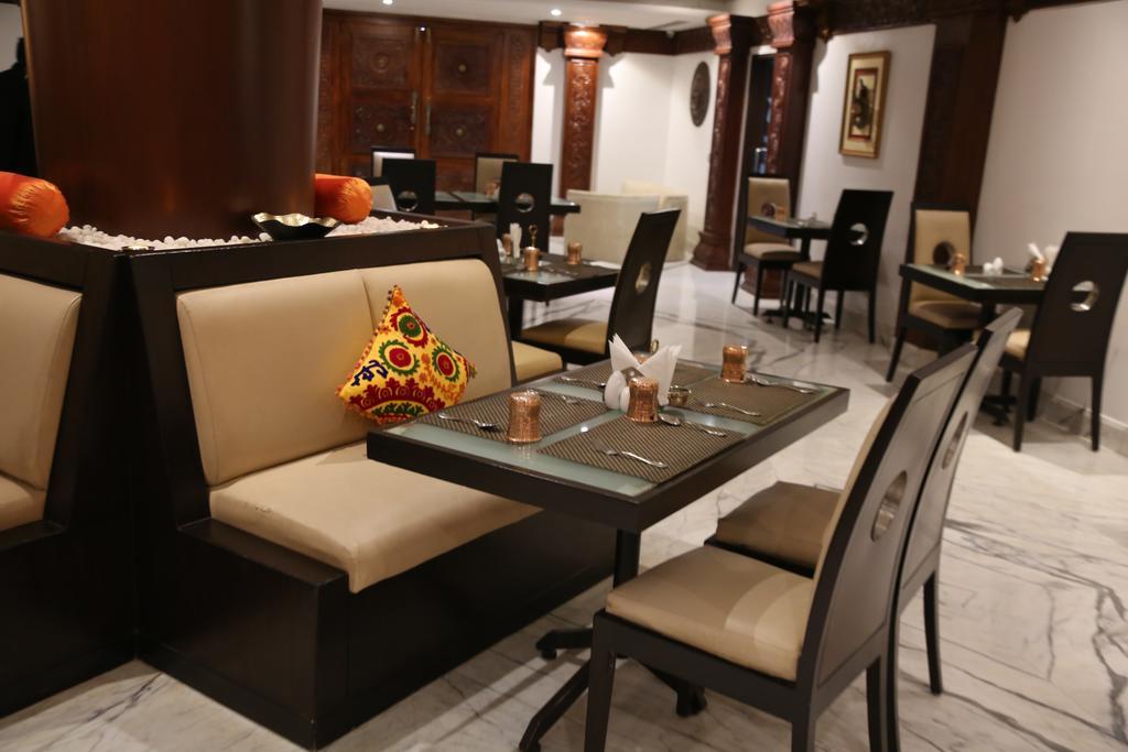 The President Hotel Bangalore Ngoại thất bức ảnh